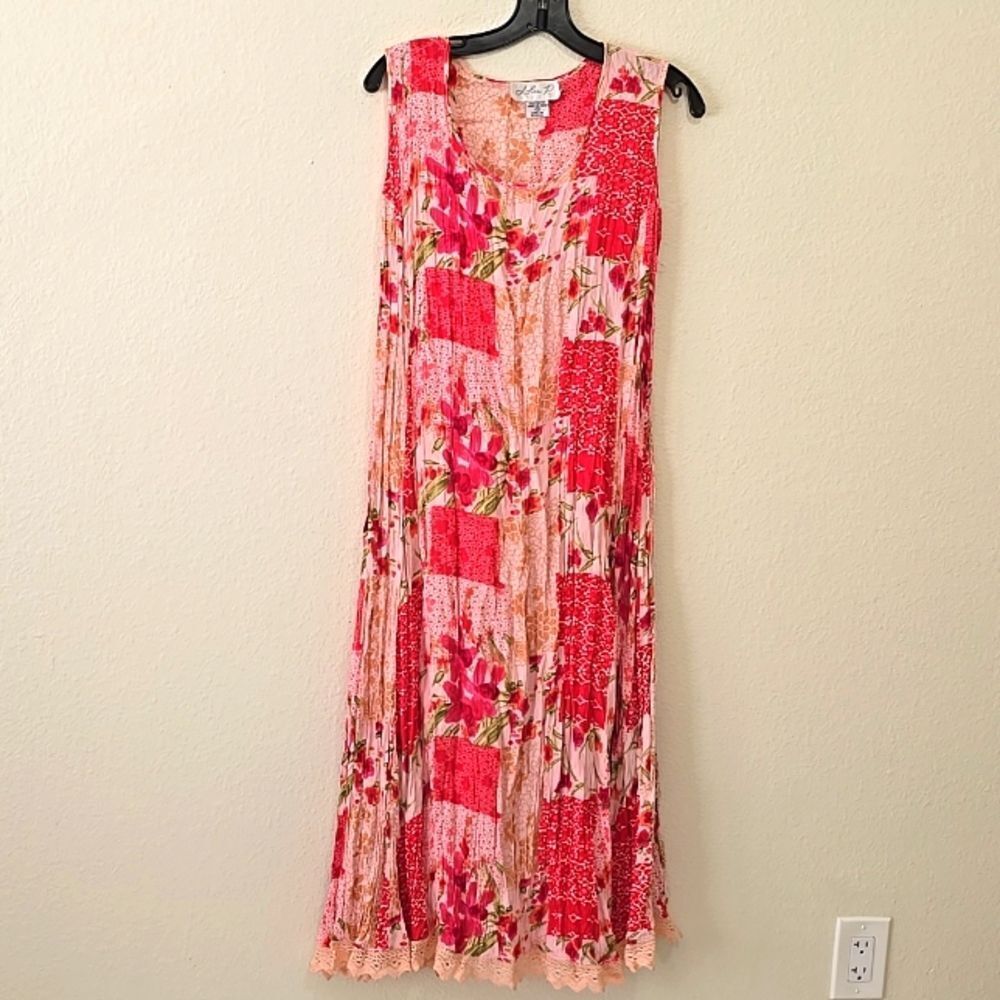 Lola P. Vintage Womens Maxi Dress Size Small ‎ Pink Green, And Red  Floral